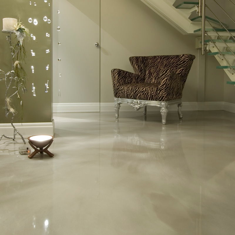 Ambiente Domestico con Superficie in Resina